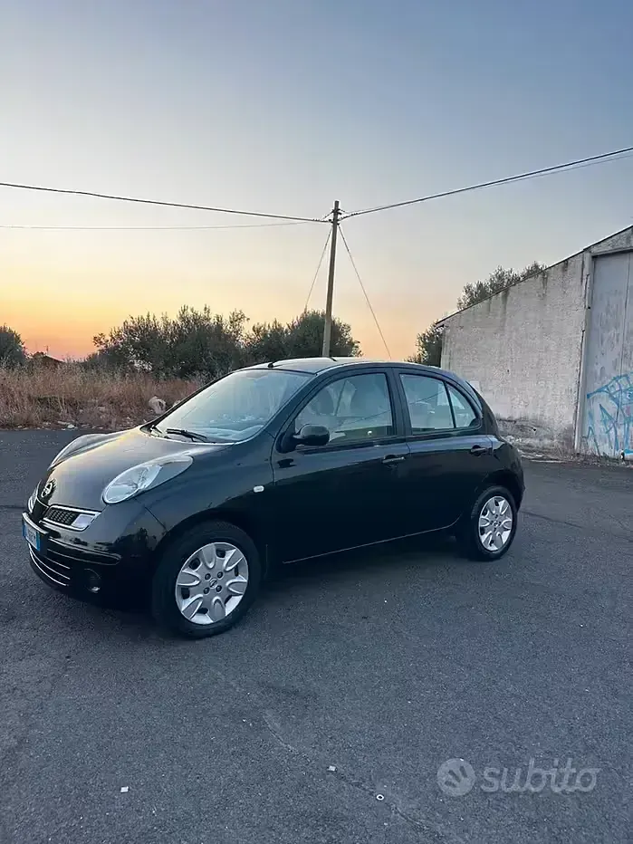 Usata Nissan Micra 65 CV (47 kW) 2008 Nero Utilitaria
