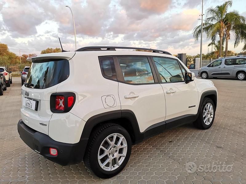 Usata Jeep Renegade Longitude 120 CV (88 kW) 2020 Bianco SUV