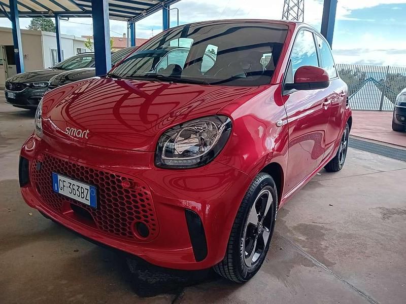 Usata Smart ForFour Electric Drive Passion 41 kW (56 CV) 2021 Rosso Utilitaria
