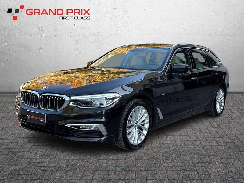 Usata BMW 520 Luxury Line 190 CV (139 kW) 2019 Nero Station wagon