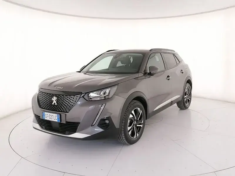 Usata Peugeot 2008 Allure 131 CV (96 kW) 2021 Grigio SUV