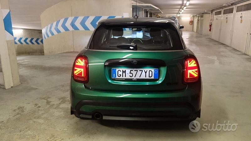 Usata Mini Cooper Classic 136 CV (100 kW) 2023 Verde Utilitaria