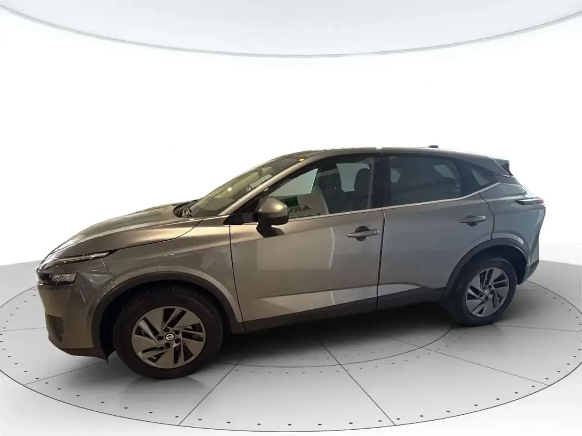 Usata Nissan Qashqai 158 CV (116 kW) 2022 Dark grey SUV