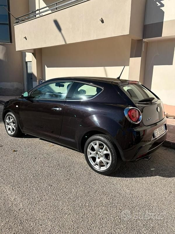 Occasion Alfa Romeo MiTo 120 ch (88 kW) 2010 Noir Citadine
