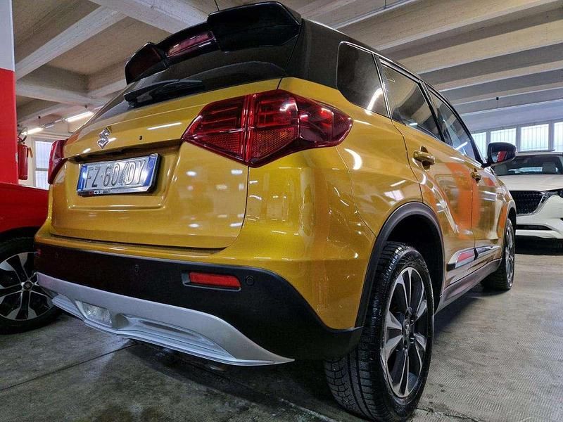 Second-hand Suzuki Vitara 140 CP (102 kW) 2019 Auriu SUV