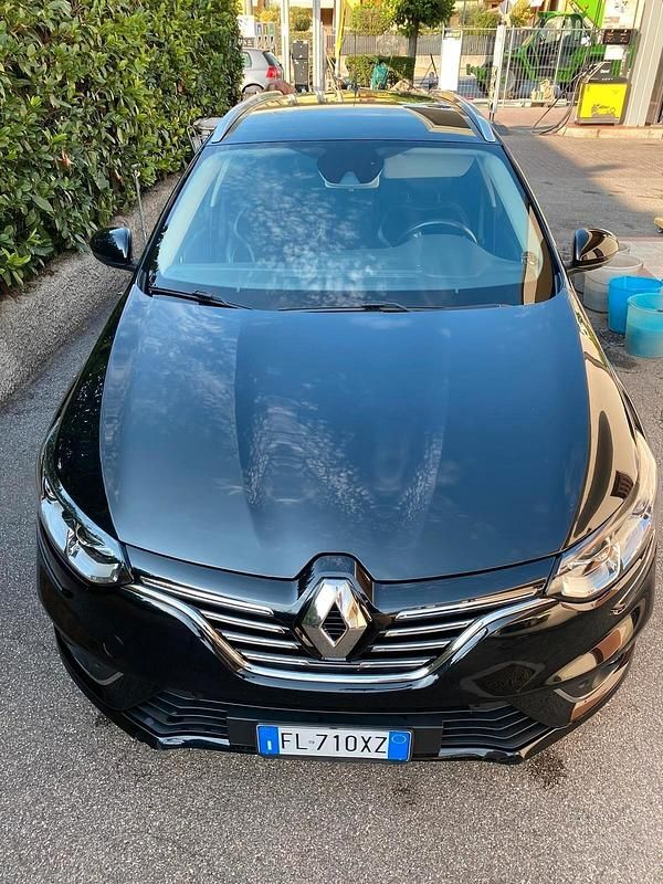 Usata Renault Mégane GT Line GT-Line 110 CV (80 kW) 2017 Nero Station wagon