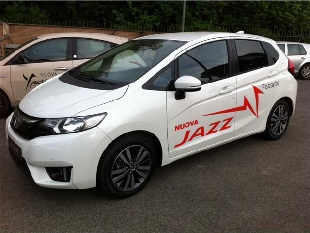 Venduto Honda Jazz 13 Elegance Navi Auto Usate In Vendita