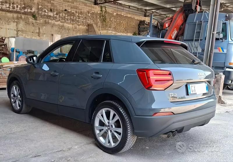 Usata Audi Q2 150 CV (110 kW) 2017 Grigio SUV