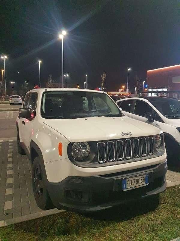 Usata Jeep Renegade Longitude 110 CV (80 kW) 2016 SUV