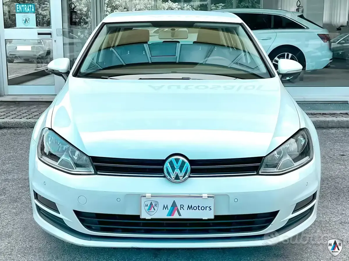 Usata VW Golf VII Trendline 90 CV (66 kW) 2016 Bianco Berlina