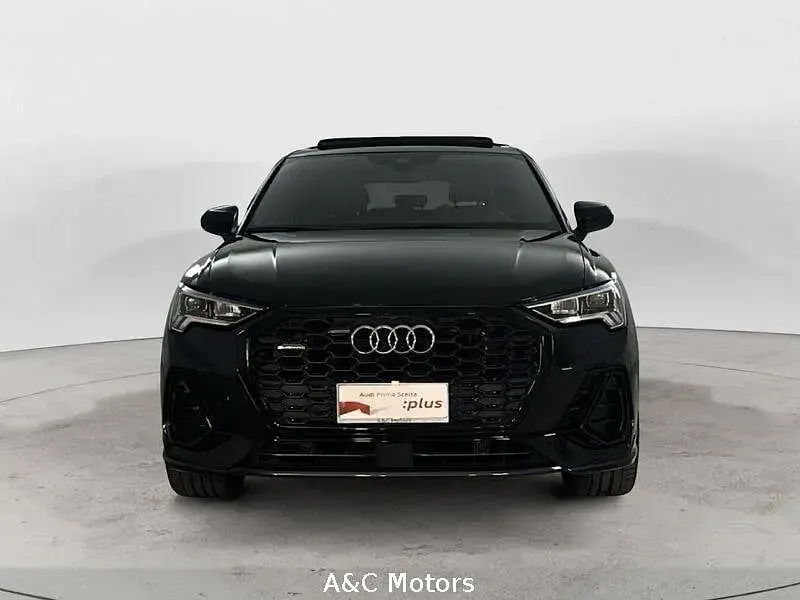 Usata Audi Q3 Sportback 200 CV (147 kW) 2020 Nero SUV