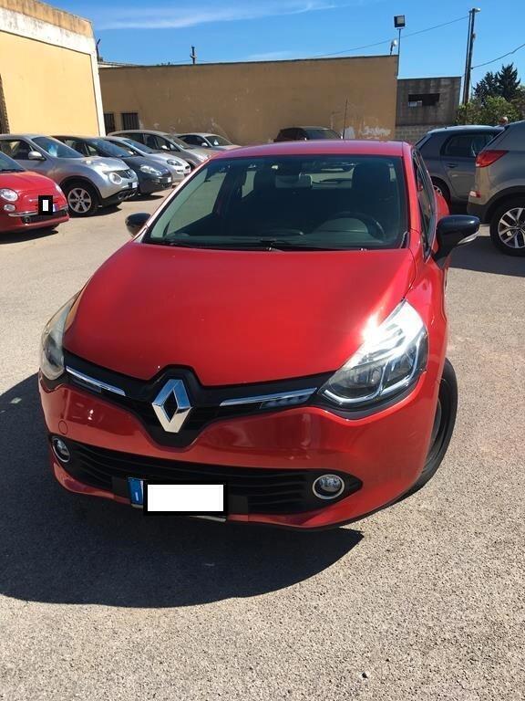 Usato 2014 Renault Clio IV 1.1 LPG_Hybrid 72 CV (7.800 €)