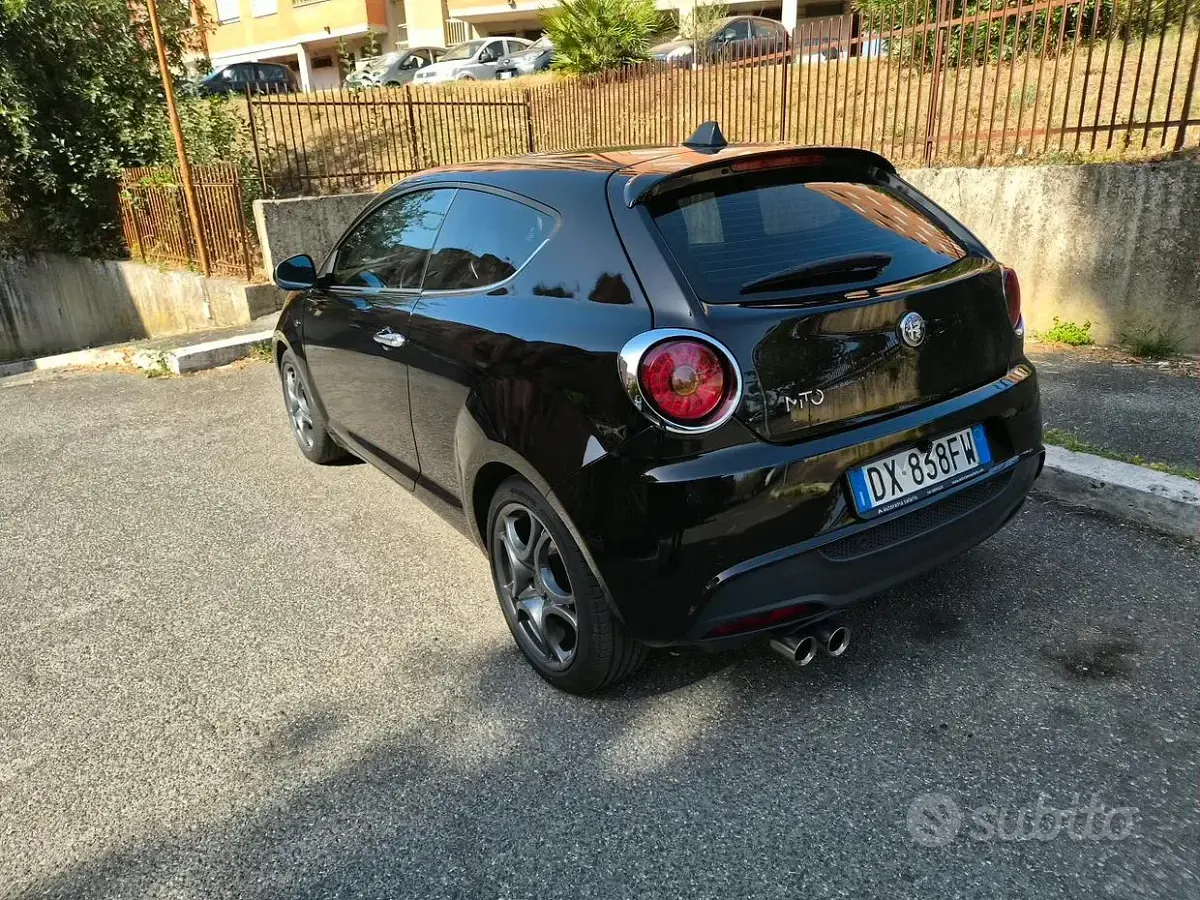 Usata Alfa Romeo MiTo 79 CV (58 kW) 2009 Nero Utilitaria