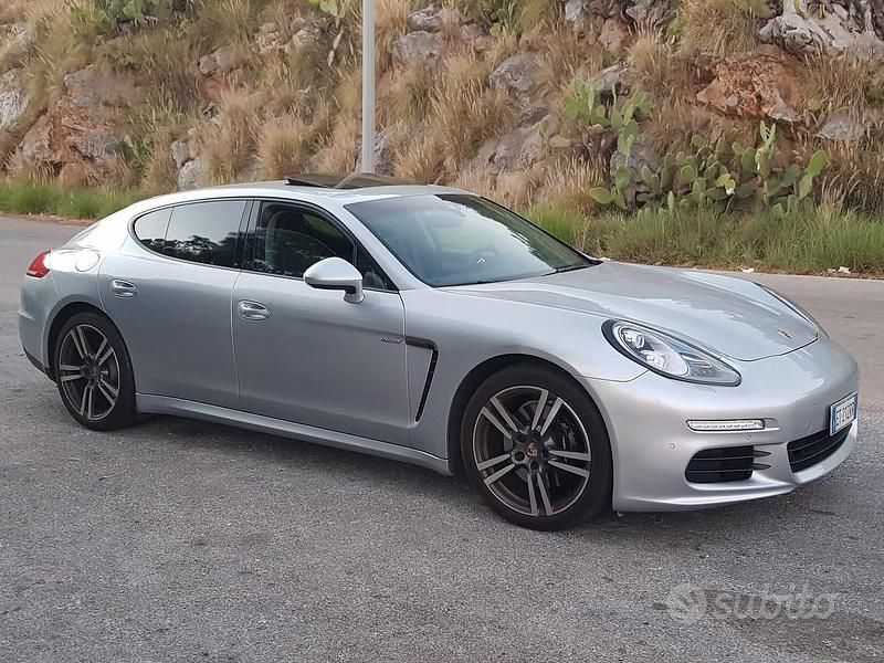 Usata Porsche Panamera Platinum Edition 256 CV (188 kW) 2013 Grigio Berlina