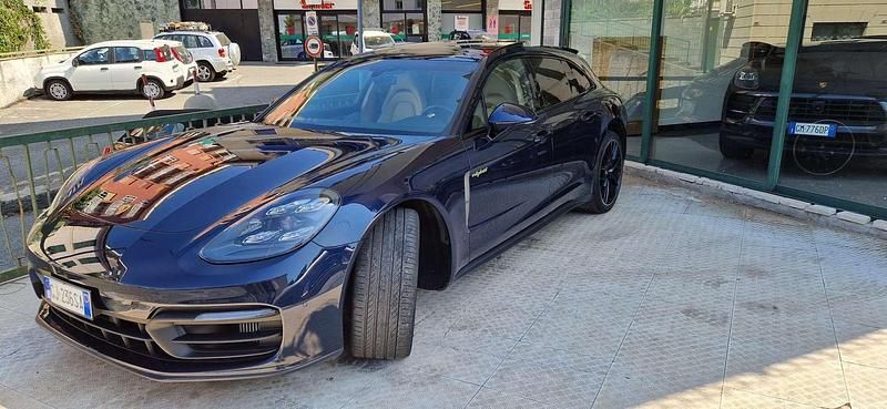 Usata Porsche Panamera S E-Hybrid Platinum Edition 330 CV (242 kW) 2022 Berlina