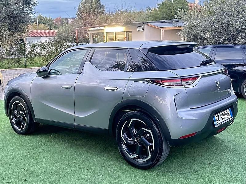 Usata DS Automobiles DS3 Crossback Grand Chic 131 CV (96 kW) 2022 Silver metal SUV