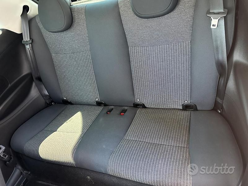 Usata Fiat 500e Icon 86 kW (118 CV) 2020 Grigio Utilitaria