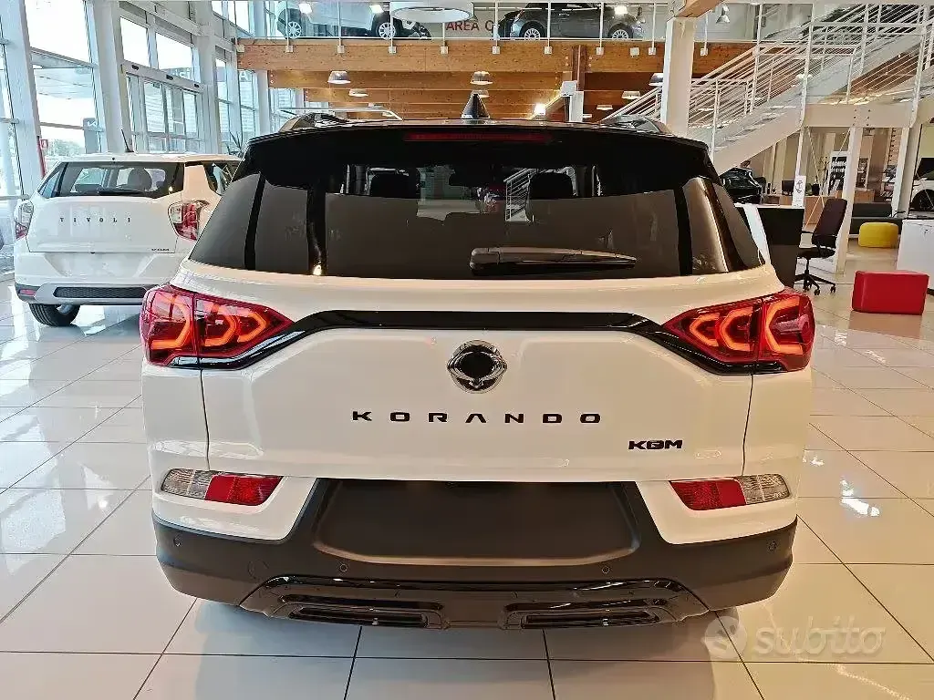 Nuova KGM Korando 163 CV (119 kW) 2026 Bianco SUV