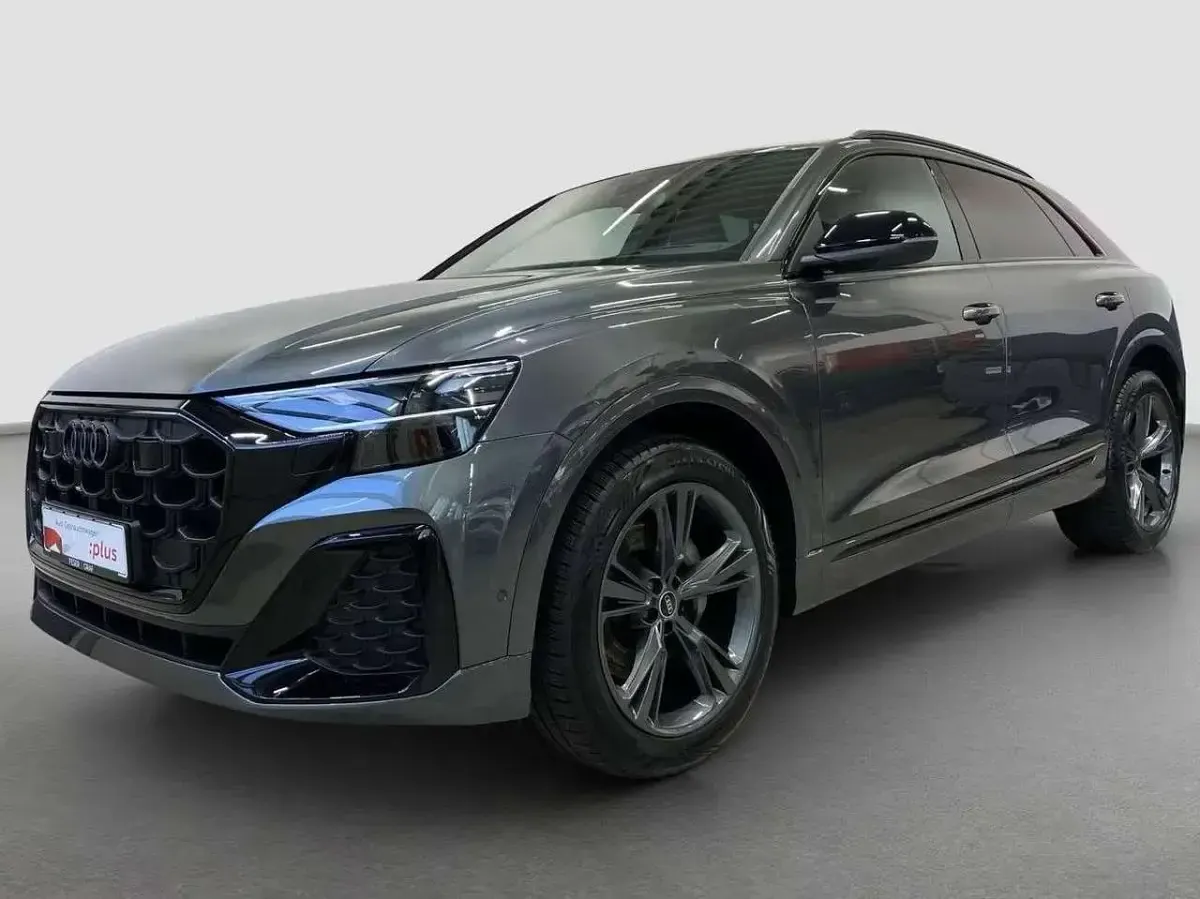 Usata Audi Q8 S-Line 286 CV (210 kW) 2025 Grigio daytona effetto perla SUV