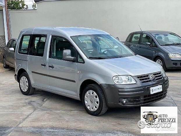 Usata VW Caddy 110 CV (80 kW) 2008 Grigio Monovolume