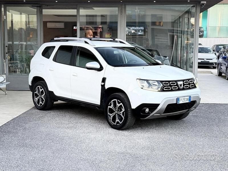 Usata Dacia Duster 110 CV (80 kW) 2018 Bianco Berlina