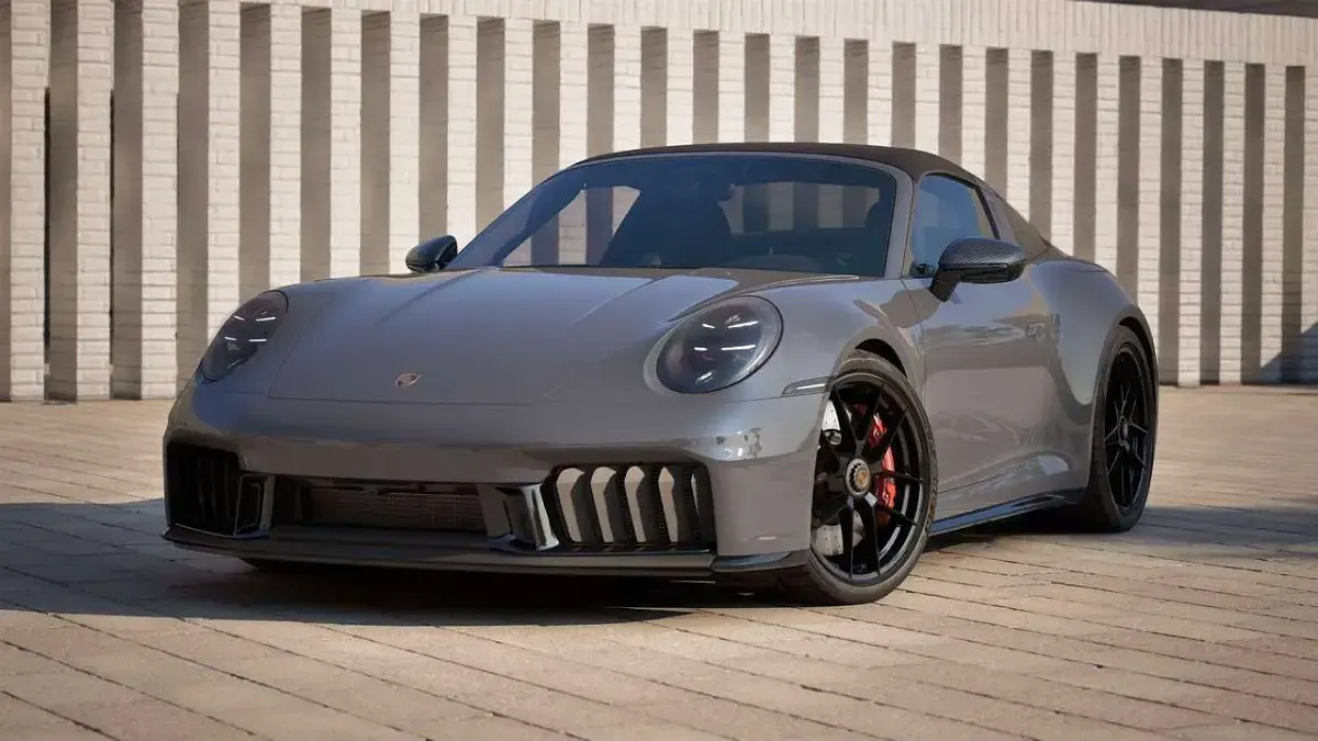 Nuova Porsche 911 Carrera 4 GTS Targa 541 CV (397 kW) 2026 Grigio ardesia neo Cabrio
