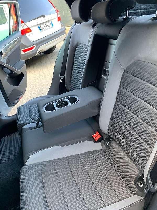 Usata VW Golf VII Sportline 150 CV (110 kW) 2017 Argento Berlina