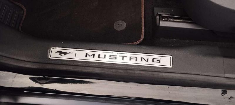 Usata Ford Mustang Mach-E Standard Range 124 kW (169 CV) 2022 Absolute black SUV