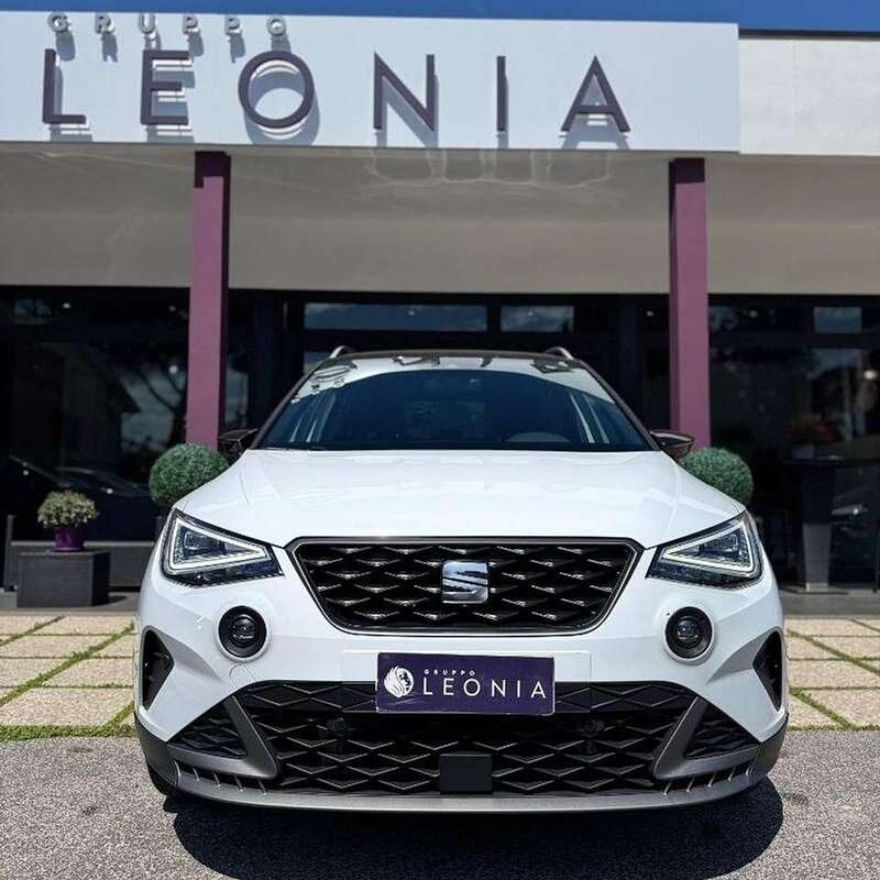 Usata Seat Arona FR 110 CV (80 kW) 2023 Bianco candy SUV