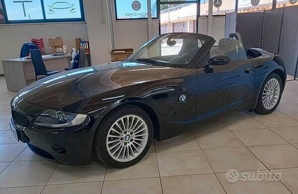 Nero Usata 2006 BMW Z4 Cabrio | 12.900 € (Buon prezzo) - Immagine 1/4