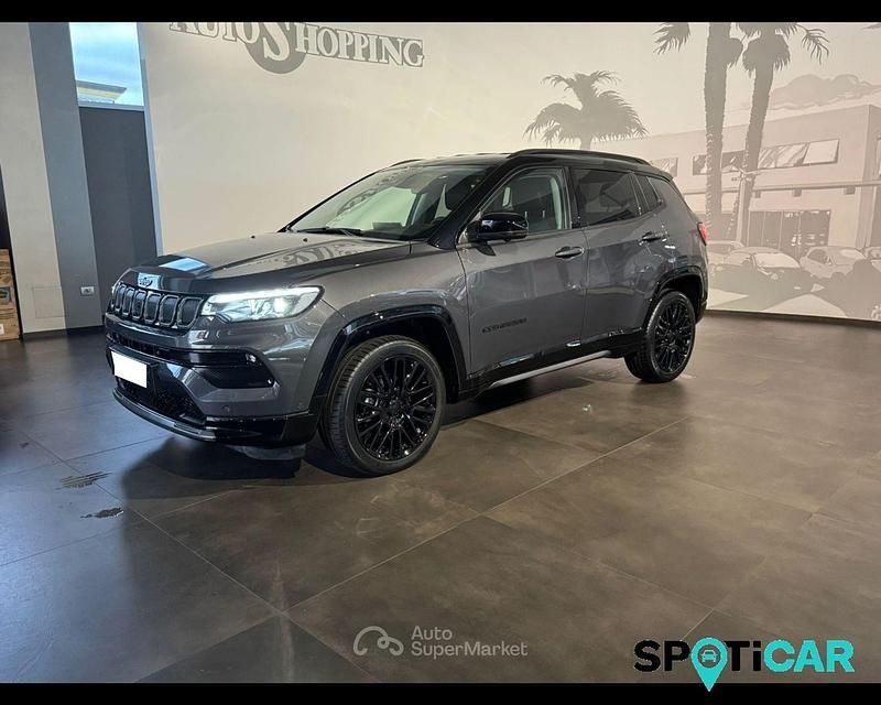 Usata Jeep Compass 131 CV (96 kW) 2024 Gray SUV