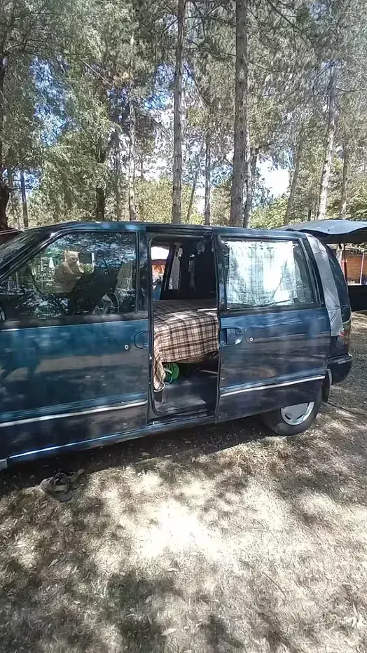 Usata Nissan Serena 97 CV (71 kW) 1996 Bluazzurro Monovolume