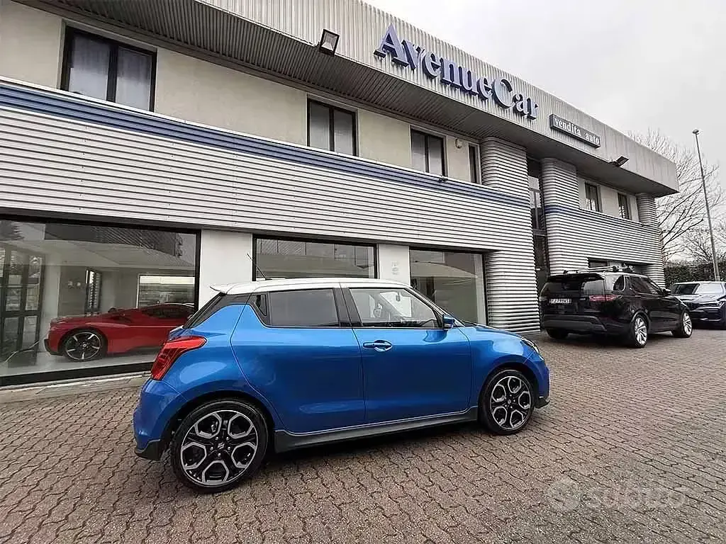 Usata Suzuki Swift Sport 129 CV (94 kW) 2022 Azzurro / metallizzato Utilitaria