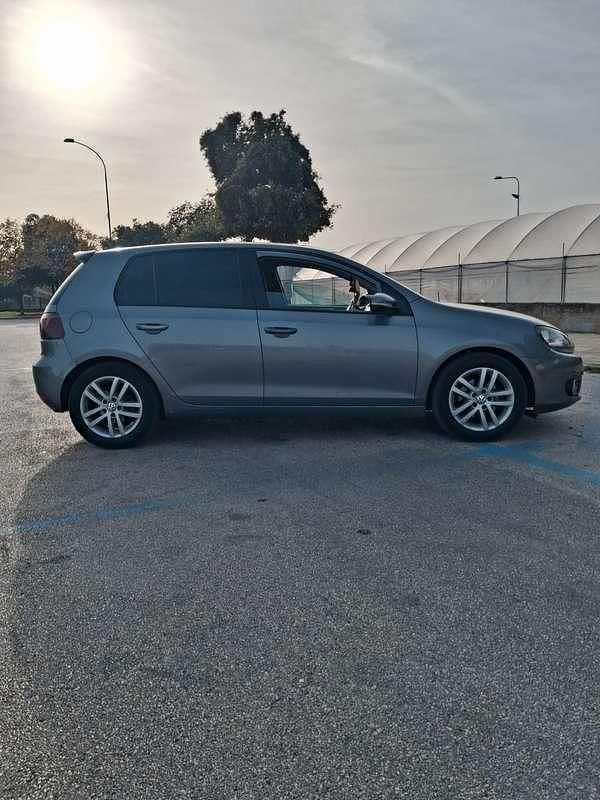 Usata VW Golf VI Highline 110 CV (80 kW) 2009 Utilitaria