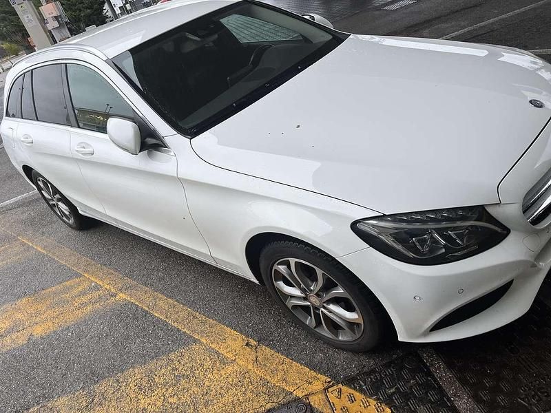 Usata Mercedes C220 Premium 170 CV (125 kW) 2014 Bianco Station wagon