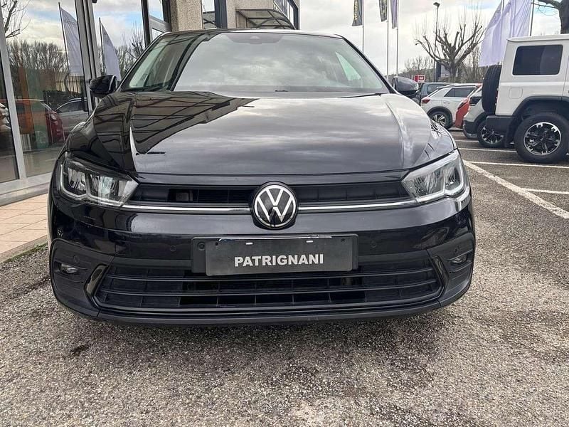 Usata VW Polo 95 CV (69 kW) 2022 Nero metallizzato Utilitaria