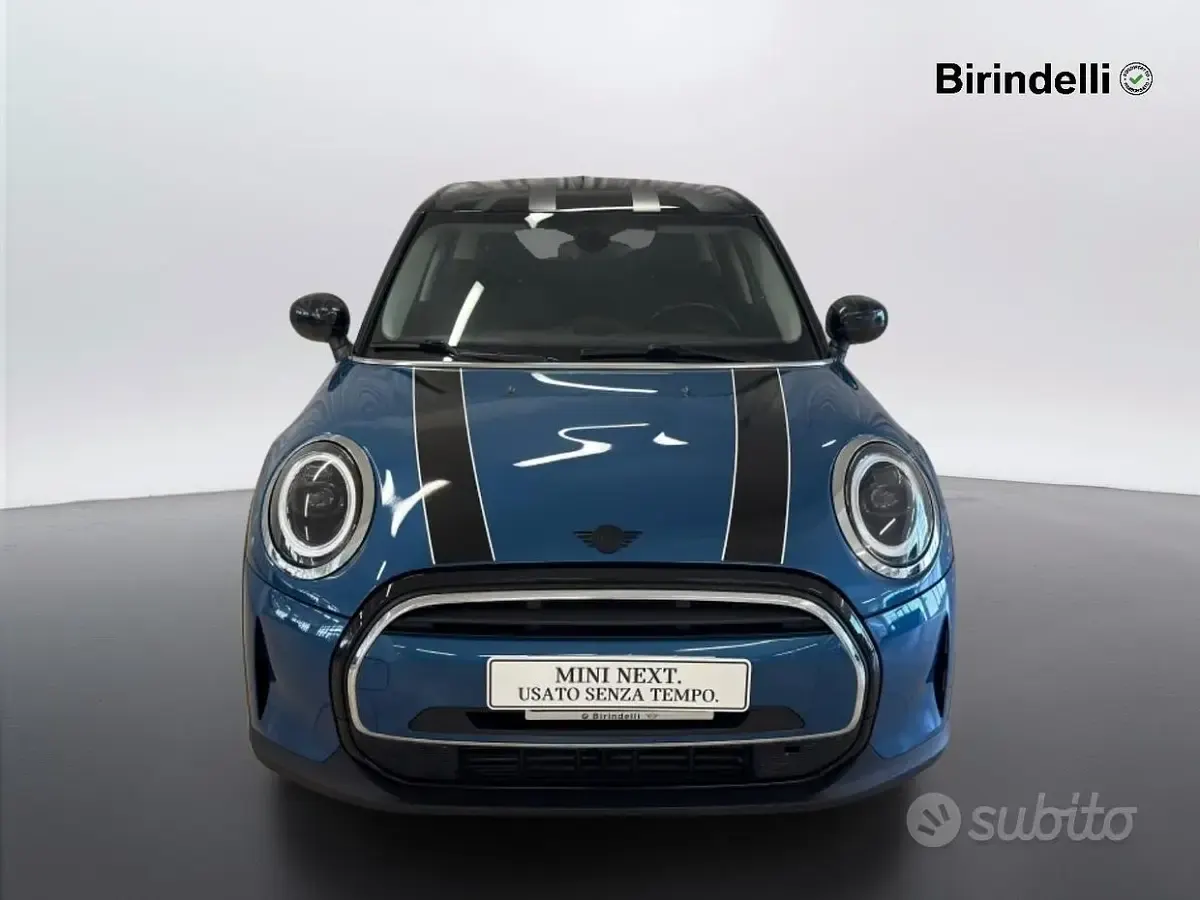 Usata Mini Cooper Classic 136 CV (100 kW) 2022 Blu Utilitaria