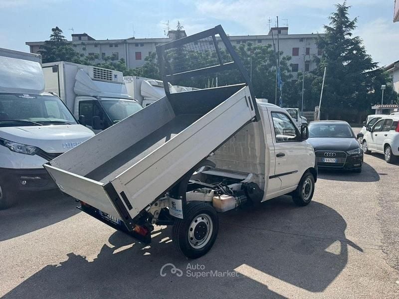 Usata Piaggio Porter 106 CV (77 kW) 2022 Bianco