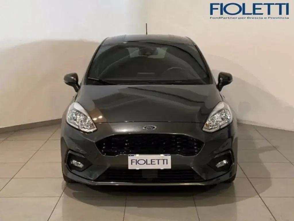 Usata Ford Fiesta ST 125 CV (91 kW) 2021 Grigio Utilitaria