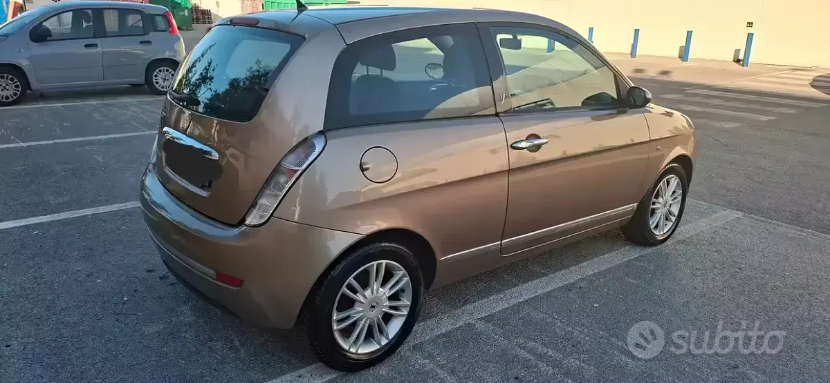 Usata Lancia Ypsilon 60 CV (44 kW) 2007 Utilitaria