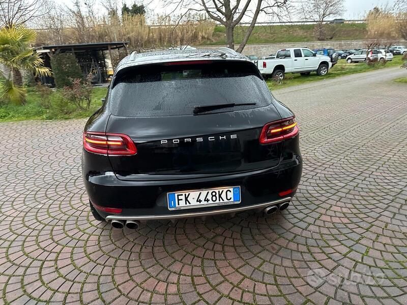 Usata Porsche Macan 250 CV (183 kW) 2017 Nero SUV