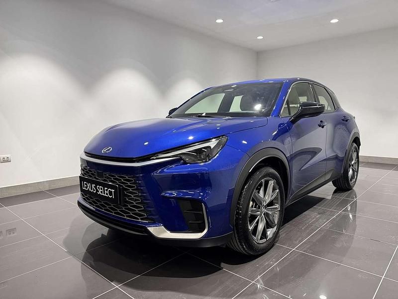 Usata Lexus LBX 91 CV (66 kW) 2024 Dark blue SUV