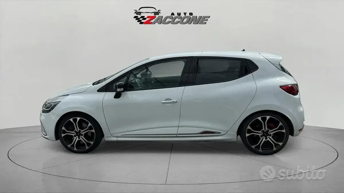 Usata Renault Clio IV Trophy 220 CV (161 kW) 2016 Bianco Berlina