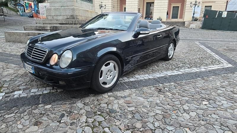 Usata Mercedes CLK230 Avantgarde 197 CV (144 kW) 2001 Blu Cabrio