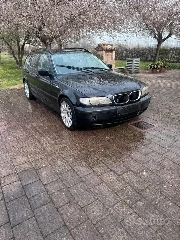 Usata BMW 320 150 CV (110 kW) 2004 Nero Station wagon