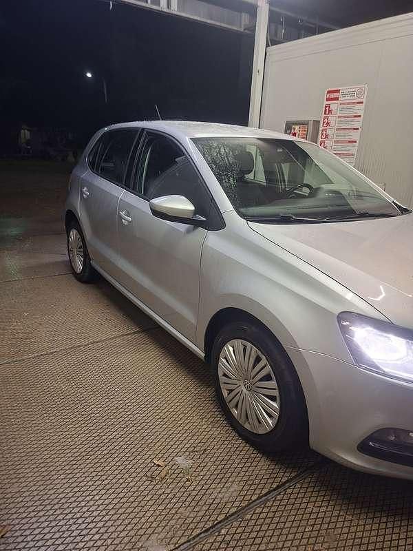 Usata VW Polo Comfortline 90 CV (66 kW) 2016 Berlina