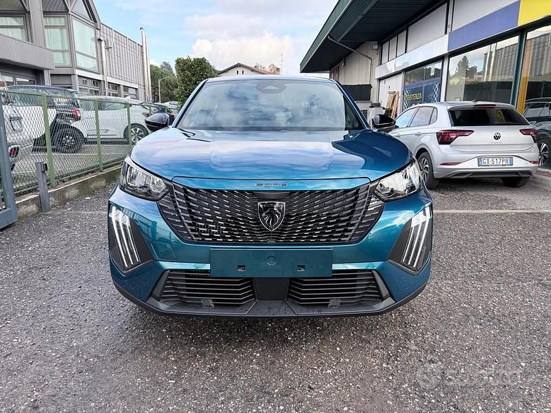 Nuova Peugeot 2008 Style 100 CV (73 kW) 2025 Blu SUV