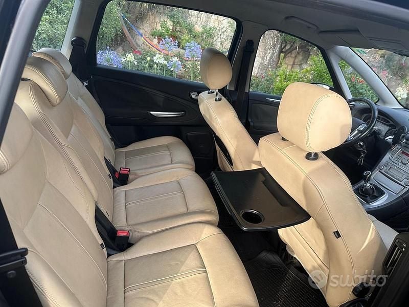 Usata Ford S-MAX 2008 Nero Monovolume