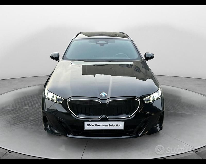 Usata BMW 520 M Sport 197 CV (144 kW) 2024 Nero Station wagon