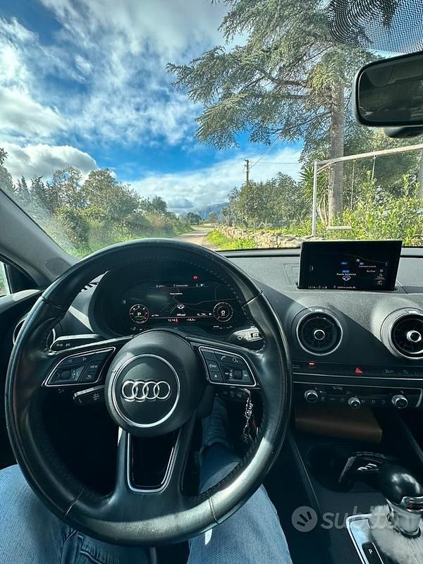 Usata Audi A3 116 CV (85 kW) 2019 Grigio Berlina